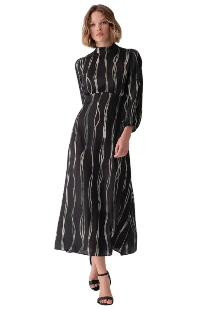 MOTRATi Federica long print dress – stunning floor-length dress with bold print design, perfect for summer events, garden parties, and sophisticated evening wear