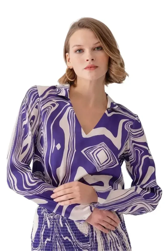 MOTRATi Liana mini purple fitted stretchy dress – form-fitting mini dress with long sleeves and stretchy fabric, perfect for evening wear and stylish occasions