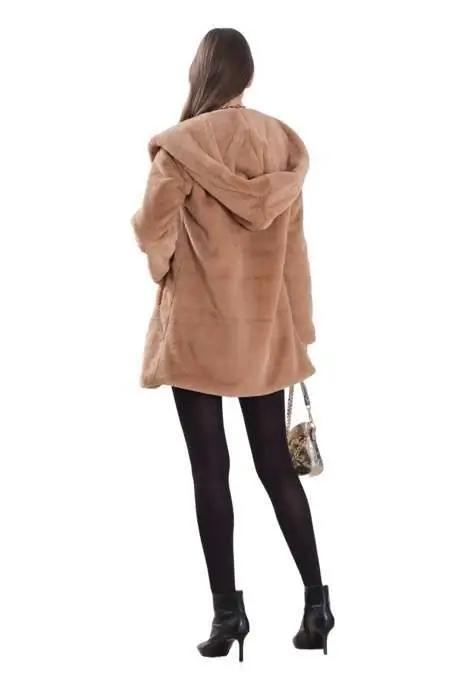 Luana-fur-camel-coat-oversized-hoodie