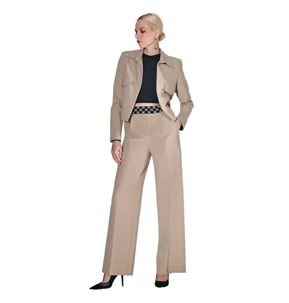 Beige-wide-leg-army-jacket-suit