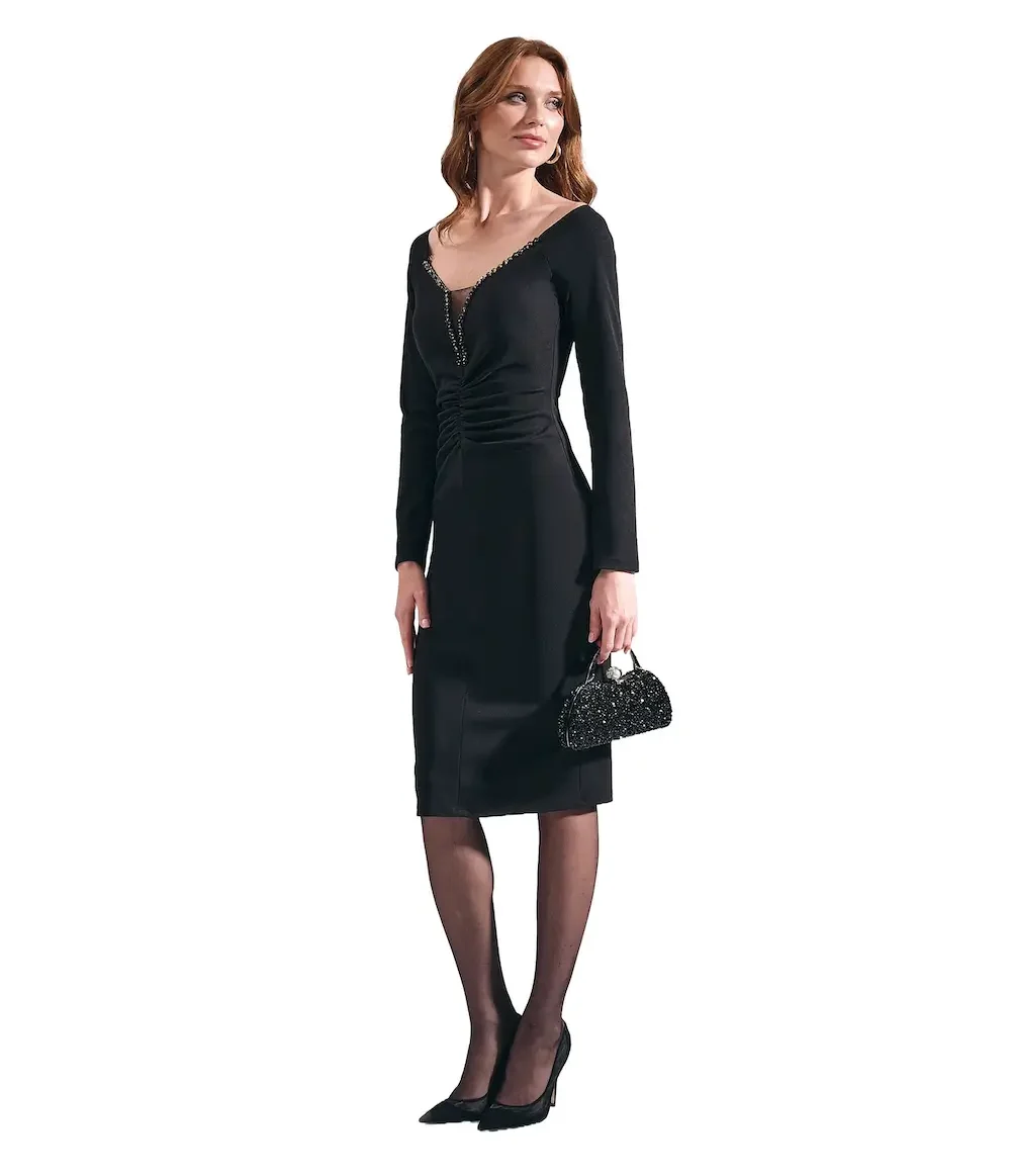 Eulalia-Black-fitted-dress-long-sleeves