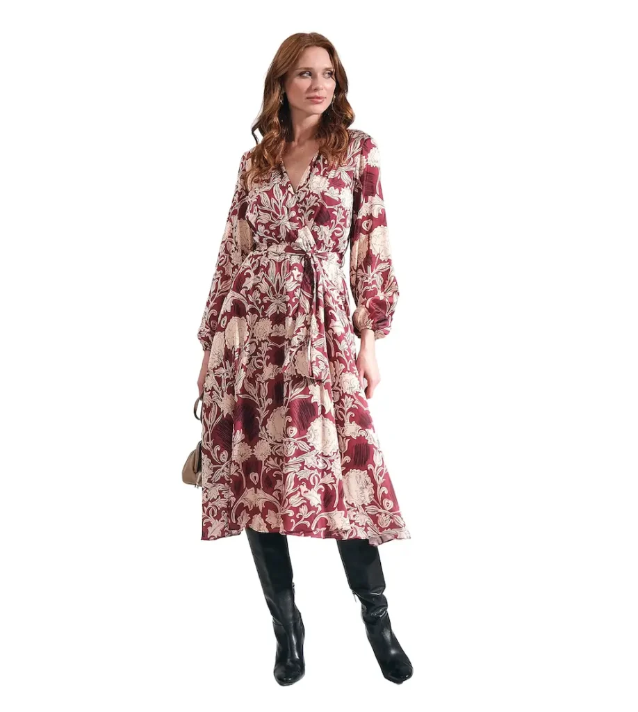 Printed flower long dress with tie waist, featuring a floral pattern for a feminine and elegant look
