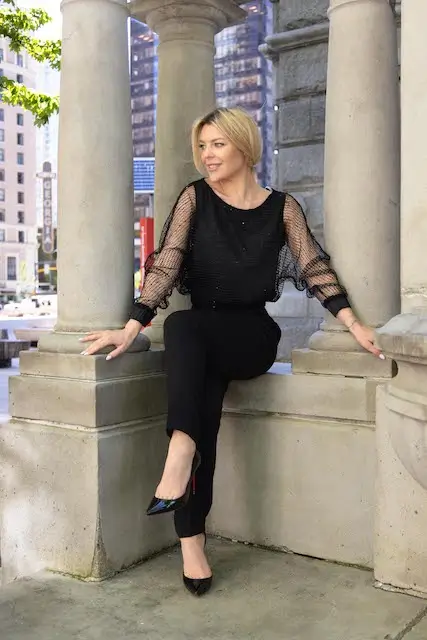 motrati black top for work