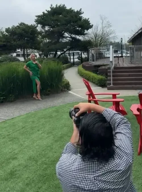 Our social media photographer photo-shooting for MOTRATi