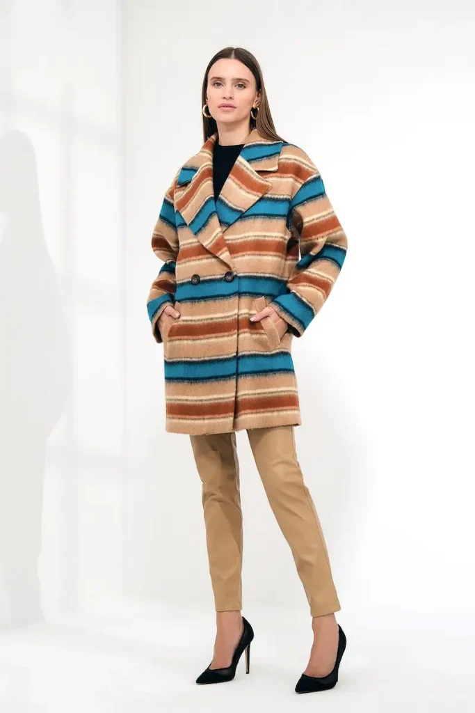 Striped lightweight short camel and blue and brown coat, combining stylish patterns with a breathable design for a versatile outerwear piece.