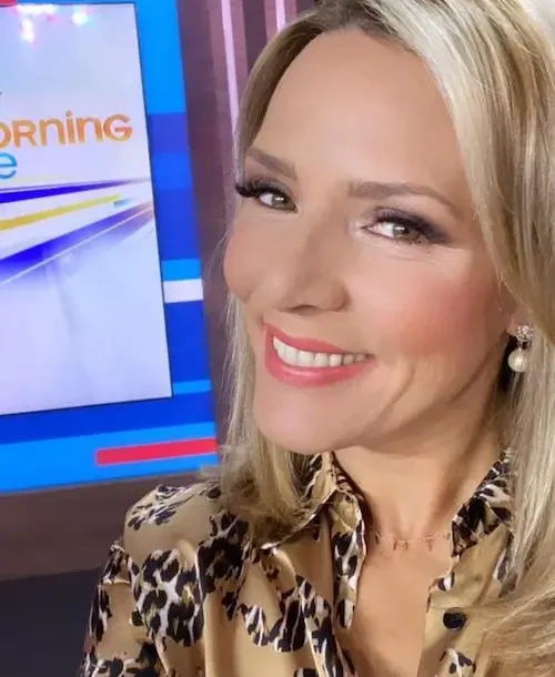 Keri Adams wearing MOTRATi Keri Adams Wearing MOTRATi Leopard Shirt - Vancouver TV personality in Italian luxury fashion, featured on MOTRATi blog