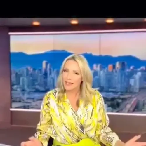 Keri Adams wearing MOTRATi Keri Adams Ctv News Anchor Wearing Motrati Blouse Long Sleeves - Vancouver TV personality featured on MOTRATi fashion blog